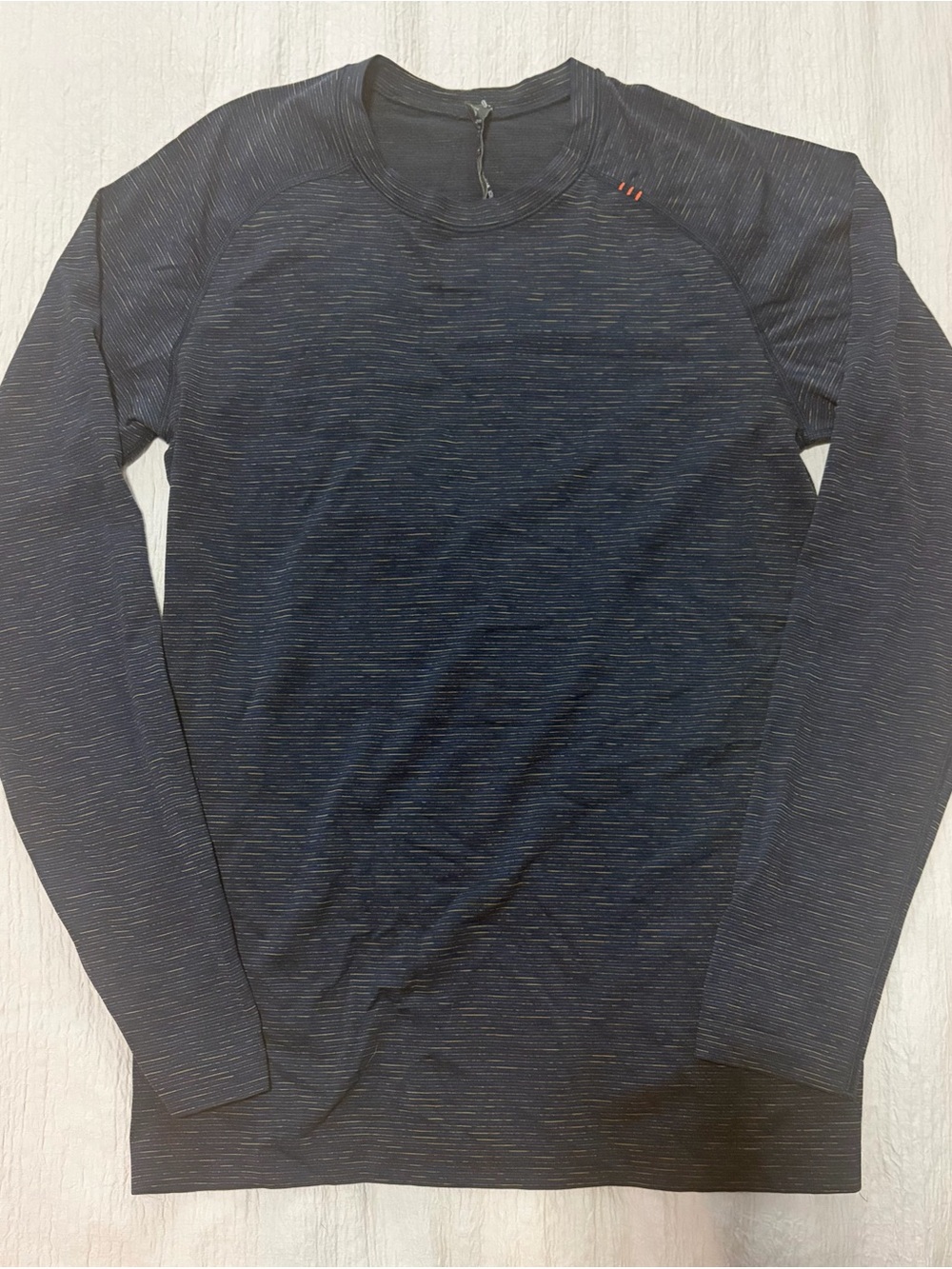 Lululemon Men's Long Sleeve Crew Performance Shirt - Navy Heather
